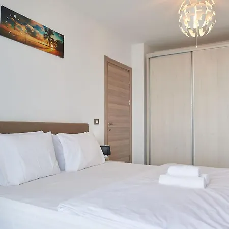 Apartament Sandy Walk Apt N Pools Beach *